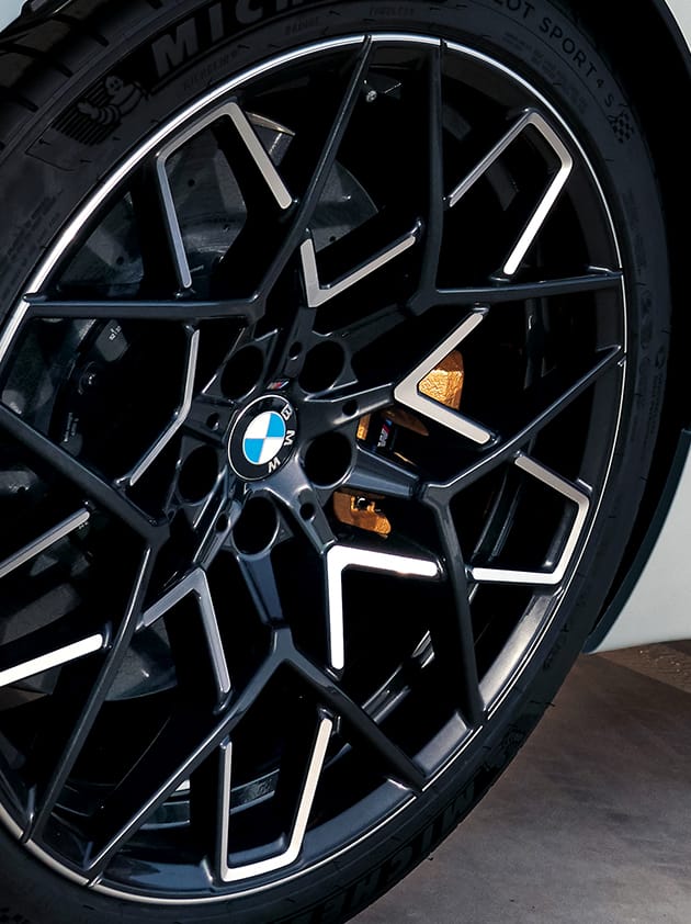 Detail shot of the BMW M forged wheels in bi-color