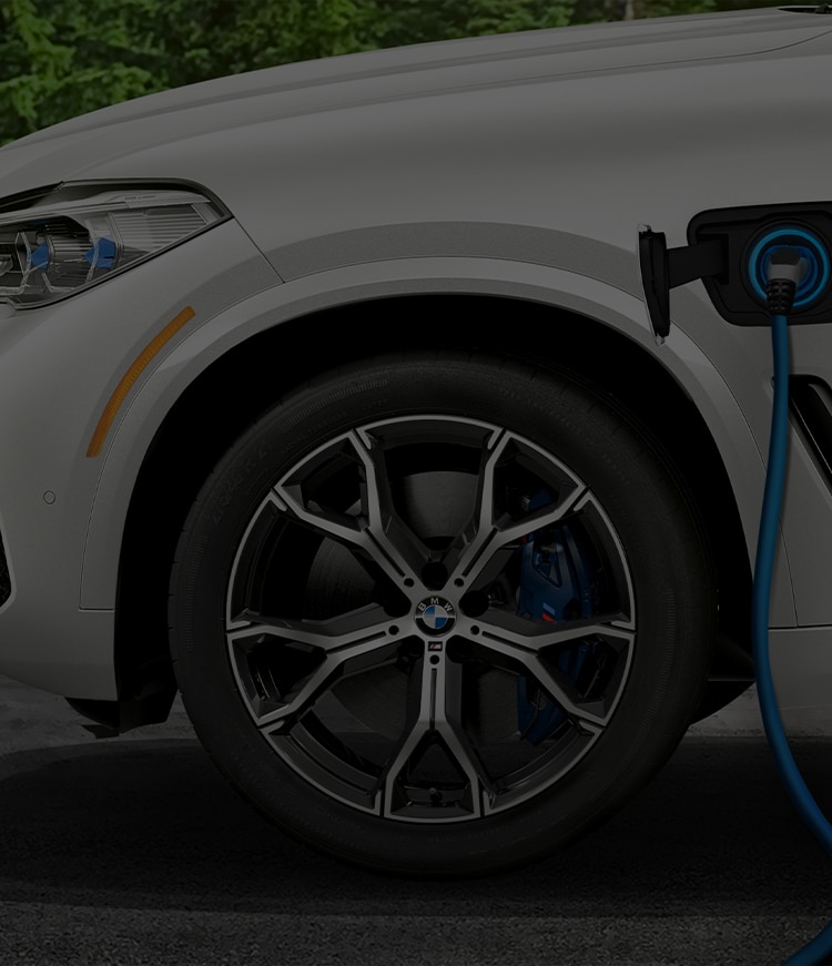 A BMW Certified plug-in hybrid charges 