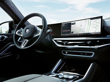 Detail of interior, including the BMW Curved Display
